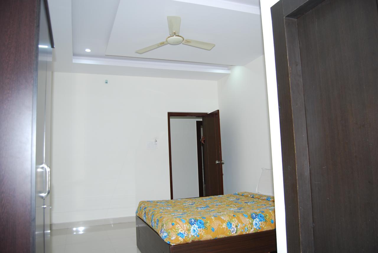 Pratham Residency Hotel Mysore Eksteriør billede