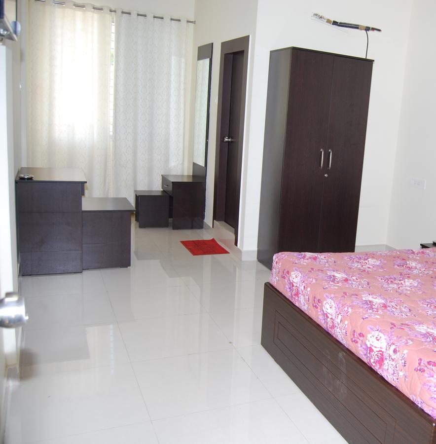 Pratham Residency Hotel Mysore Eksteriør billede